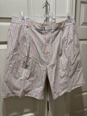 Men's Multicolor Seersucker Stripe Flat Front Shorts